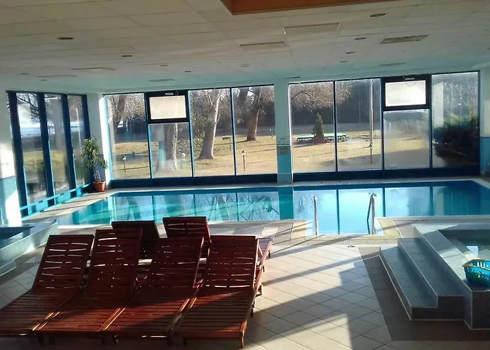 酒店 Magistern Konferencia Es Wellnesshotel 3*